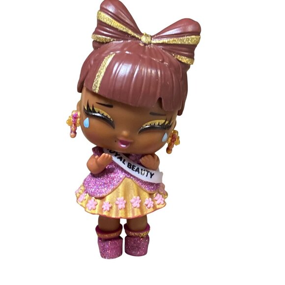 Royal Beauty LOL Surprise Glitter Edition Collectible Small Doll Figure - Picture 2 of 7